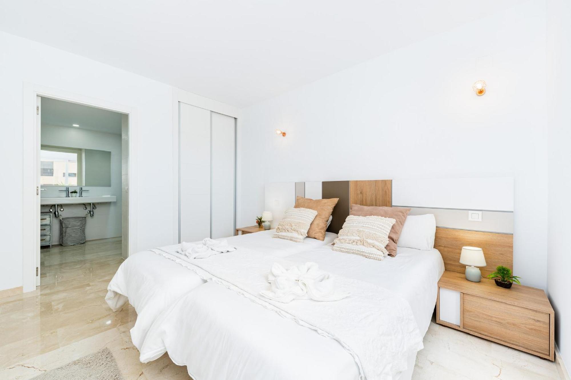 Tornado Apartamento Sunrise Torrevieja Exterior photo