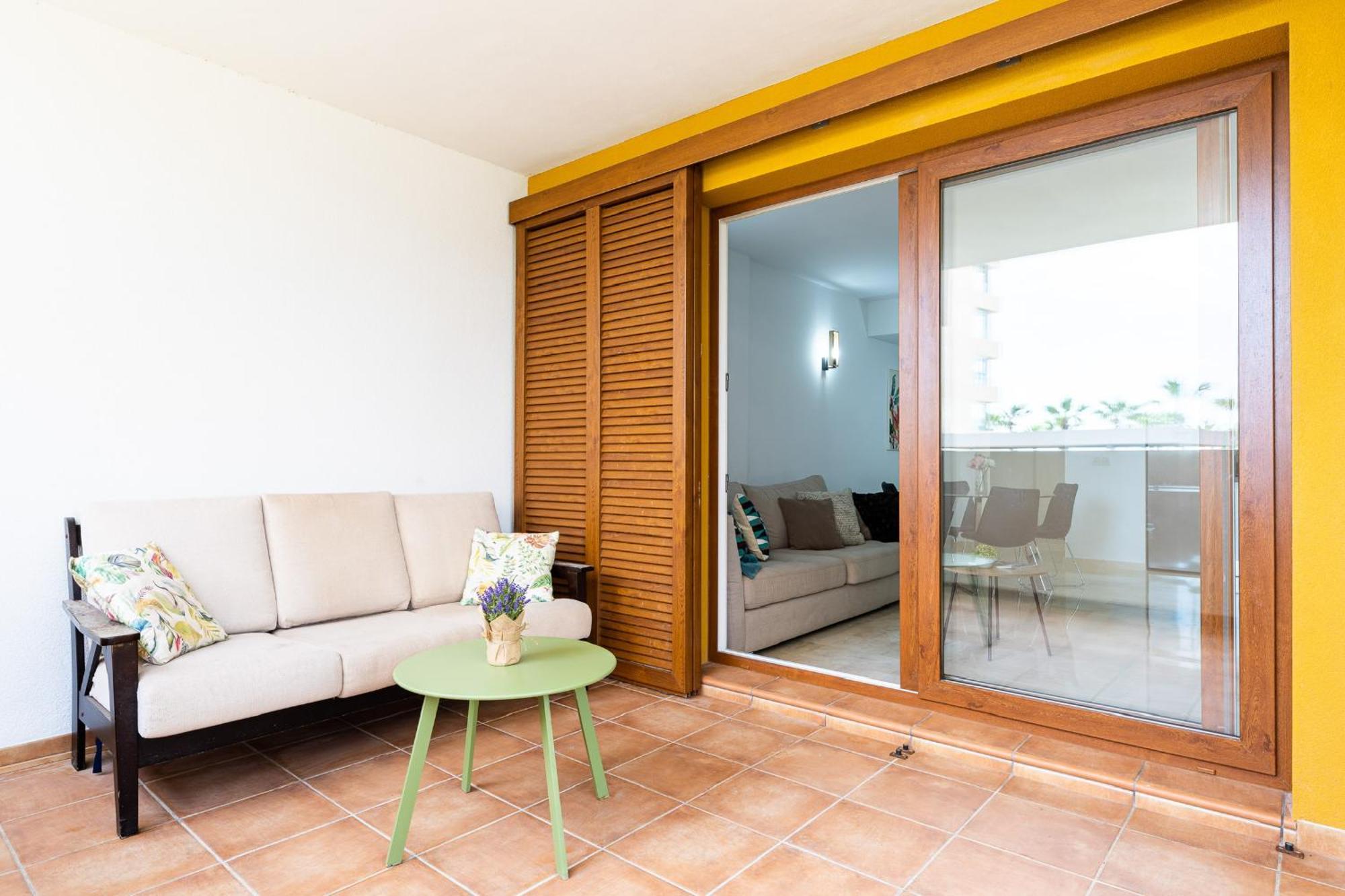 Tornado Apartamento Sunrise Torrevieja Exterior photo